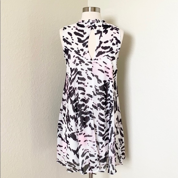 SHEIN Print Tunic Dress - Picture 2 of 8